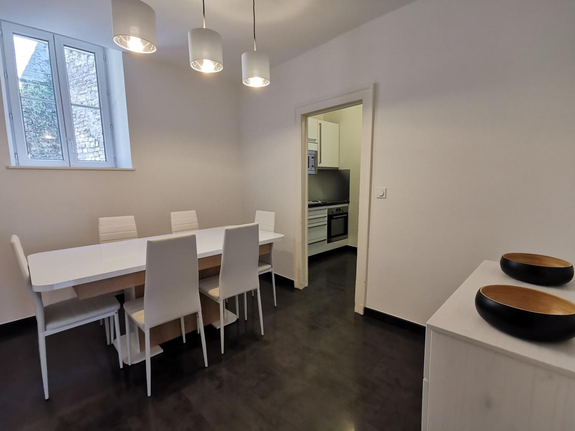 Appartement 3 Chambres Au Coeur Du Jura, Ideal Famille 살랭레뱅 외부 사진